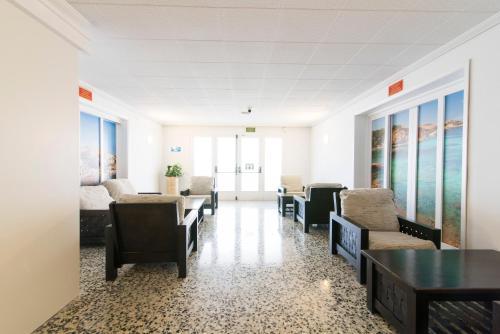 azuLine Hotel S'Anfora & Fleming - image 2