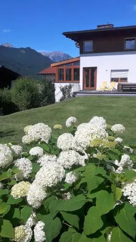 Ferienwohnungen Regina Unger in Maurach, Österreich