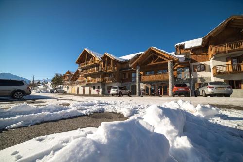 Noemys Chalets du Hameau des Aiguilles - Accommodation - Albiez Montrond