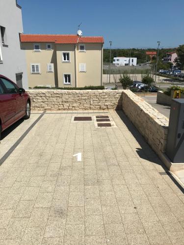  Apartments Bernarda in Petrčane