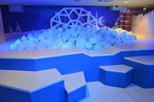 Levi Hotel Spa - image 7