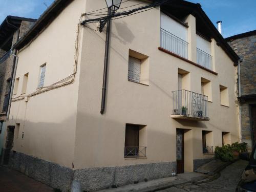  Casa Cal Galceran, Unterkunft in Alás