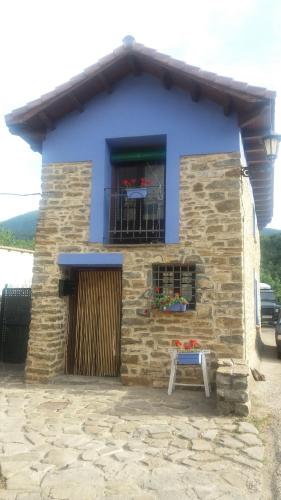 La Casa Azul - Accommodation - Yosa de Sobremonte