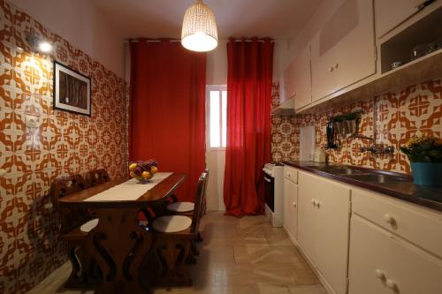 Acropolis Boutique Suite - image 3