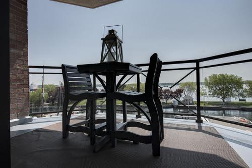 陽台/露台, 高船停泊沿海公寓式酒店 (Tall Ships Landing Coastal Resort) in 布羅克維爾