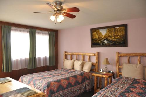 Long Holiday Motel in กันนิสัน (CO)