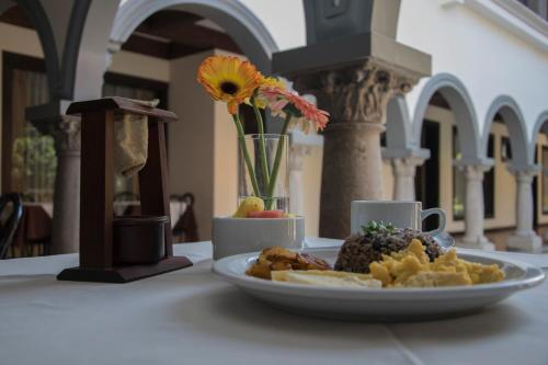 Hotel Colonial