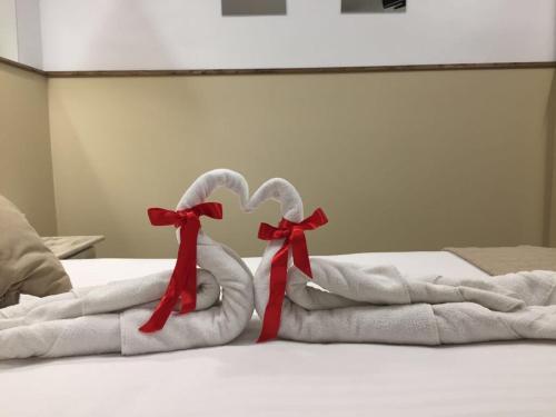 Double or Twin Room image 6