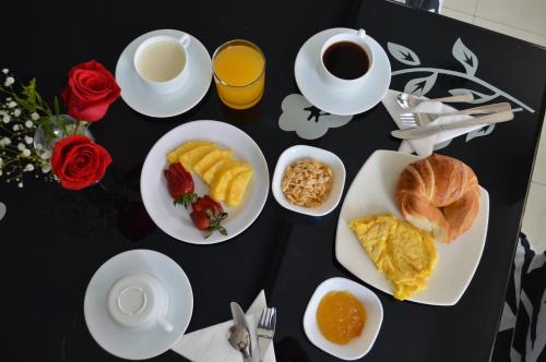 อาหารและเครื่องดื่ม, Hotel Lottus in ซานฮวน