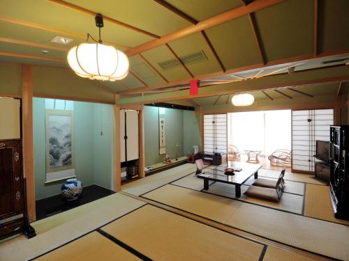 Superior Japanese-Style Room - Smoking