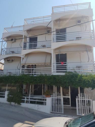 Pansion Marousa - Apartment - Methana