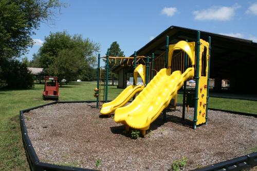 Pine Country Camping Resort in Belvidere (IL)
