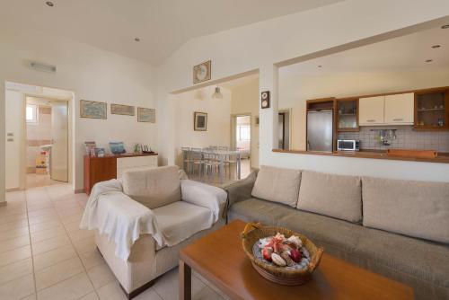 Villa Euphoria - image 2