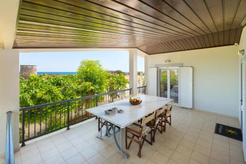 Exterior view of Villa Euphoria