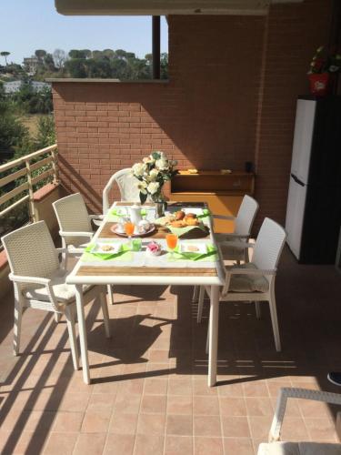 Balcony/terrace, Il posto ideale - with private parking in Prima Porta