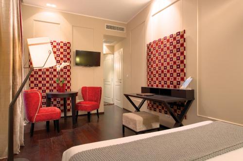 Stendhal Luxury Suites