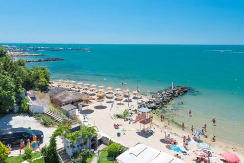 Beach, Iris Beach Hotel in Sveti Vlas
