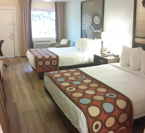 Super 8 by Wyndham Florida City/Homestead/Everglades - main image