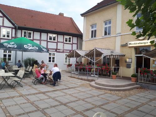 Mecklenburger Hof - image 14