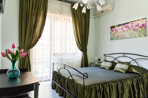 Floreo Guest House Room Type - Double Room with Balcony