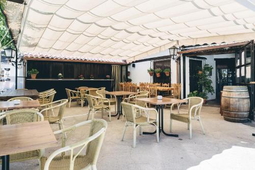 Étterem, Casas Cueva Tio Tobas Guadix in Alcudia de Guadix