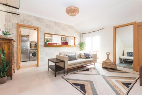 Let's Sea Beach House in Ferrel