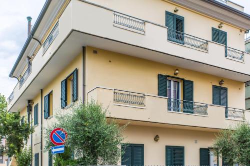 Standard Apartment with Balcony