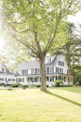 Bear Mountain Inn