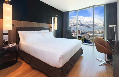 109570298 Icon Hotel