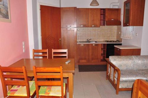 Panormos Apartments - image 4