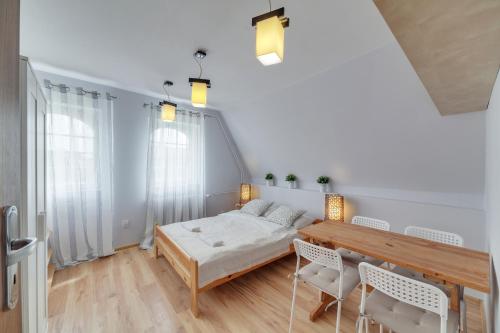 2 bedrooms, 2 beds