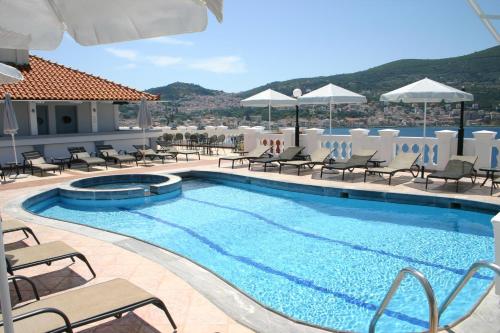 Samos City Hotel