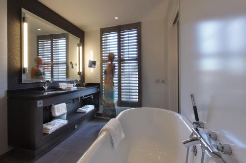 Hotel Dux - image 5