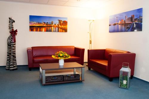 Hotel Am Düsseldorfer Platz - image 3