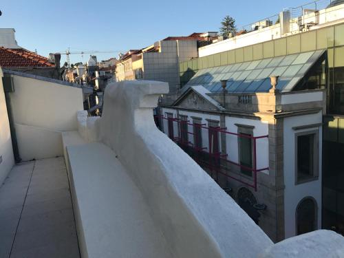 Apartment with Balcony image 3