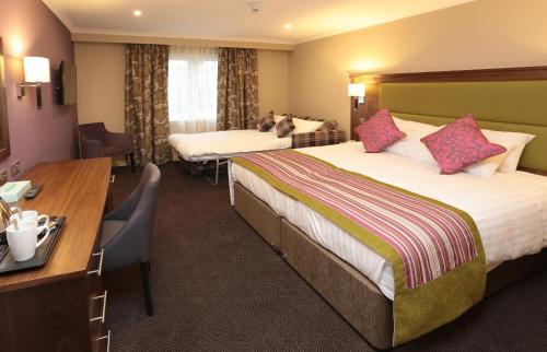 Best Western Woodlands Hotel - image 6