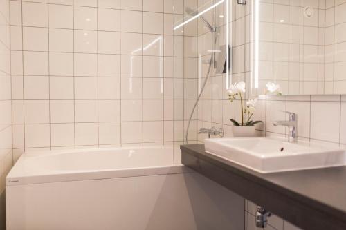 Clarion Collection Hotel Uman - image 9