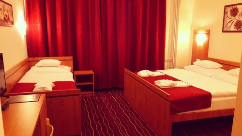 Diana Club Hotel - image 13