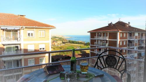 Balcó/terrassa, Helena Seaview & Beach-apartment in Montgat