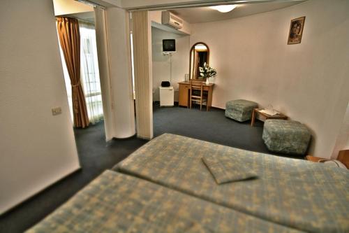 Hotel Star - image 5