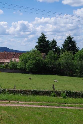 Maison de famille Jo et Juliette gîte à louer Vérosvres