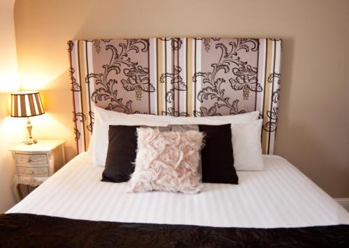 7 Cross Street Boutique Townhouse - image 13