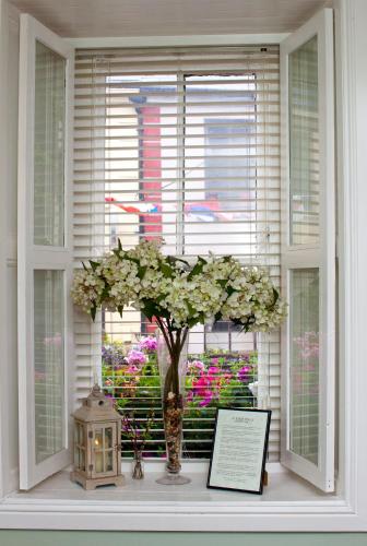 7 Cross Street Boutique Townhouse - image 9