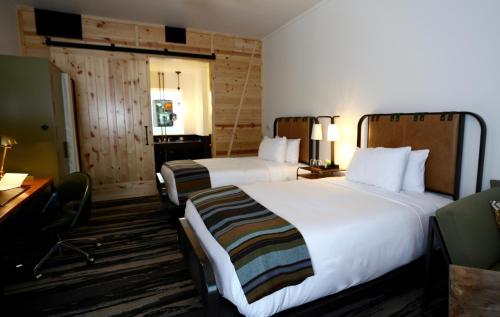 Marvellous four bedroom family holiday home close to Deal seafront - Cavalry Court