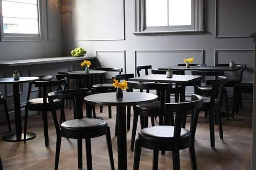 Mrs Banks Hotel - image 13