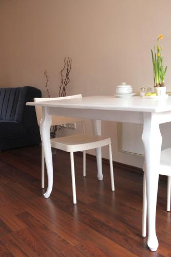 Kukucinova Apartment - image 2