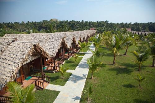 Symphony Palms Beach Resort - Havelock Island and Spa