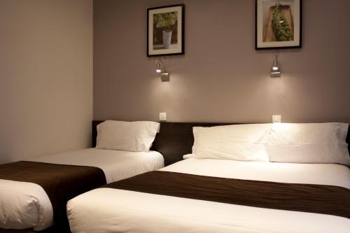 Hotel Cosmos - image 23