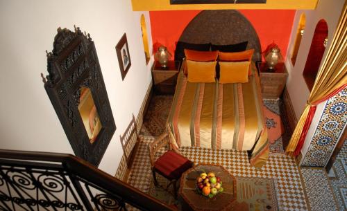 room detail thumbnail 1