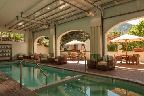 Knob Hill Inn - image 2